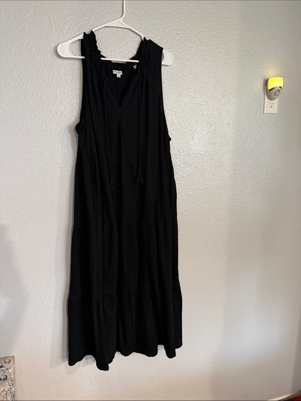 Max Studio Black Sleeveless Tiered Maxi Dress